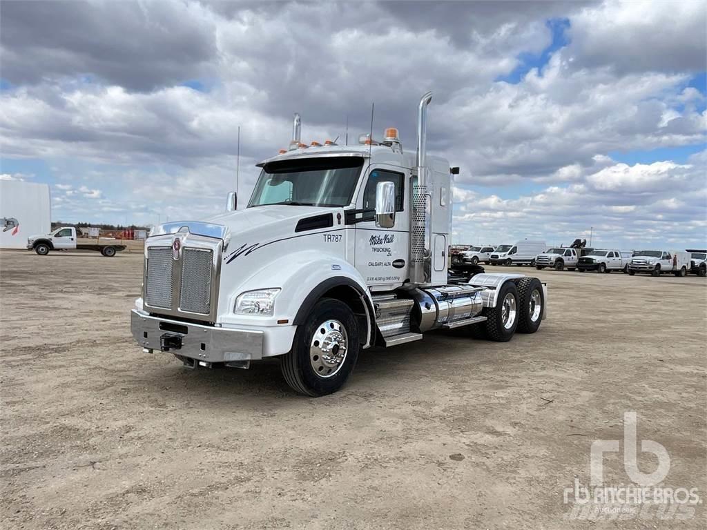 Kenworth T880 Motrici e Trattori Stradali
