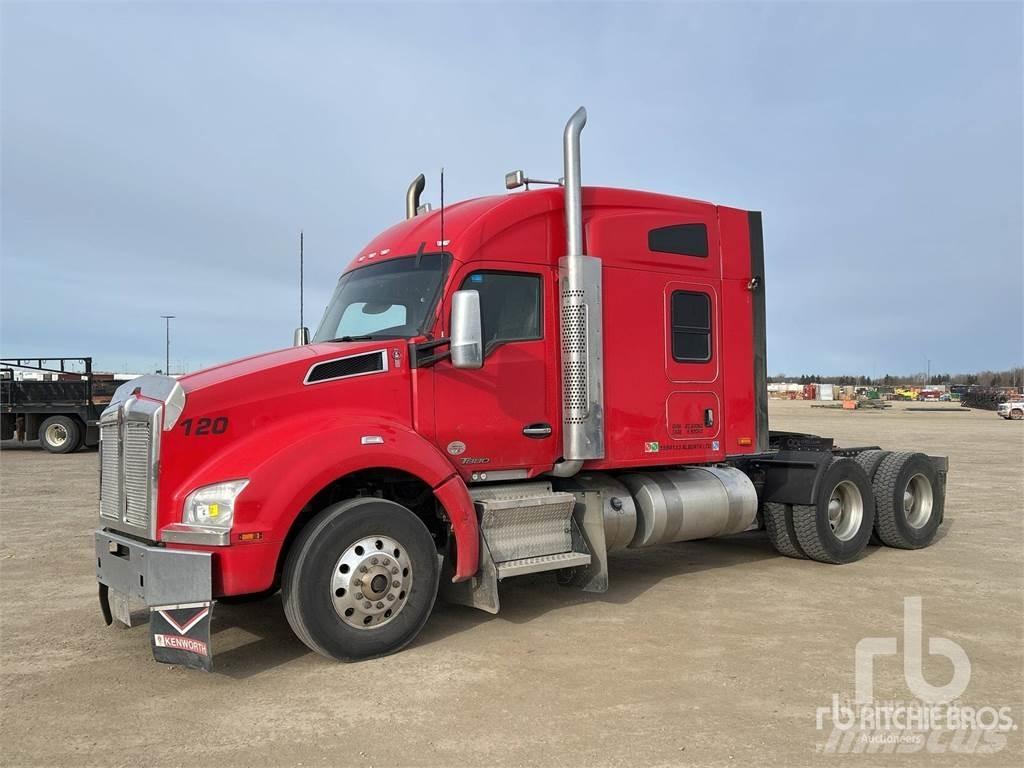 Kenworth T880 Motrici e Trattori Stradali
