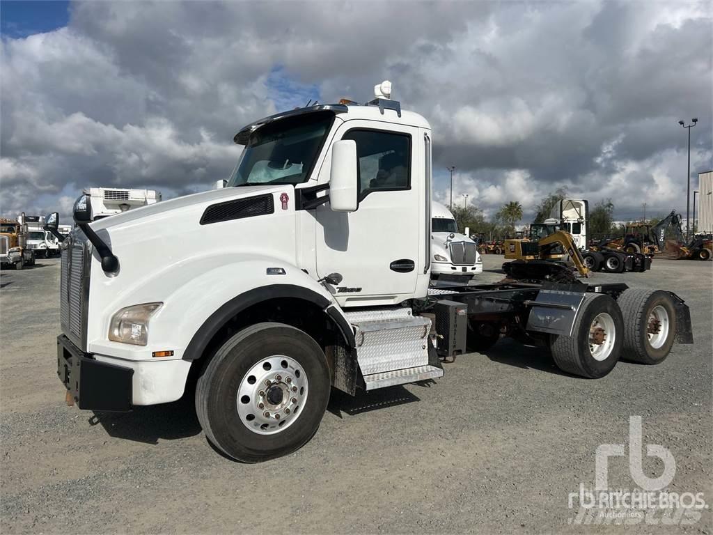 Kenworth T880 Motrici e Trattori Stradali