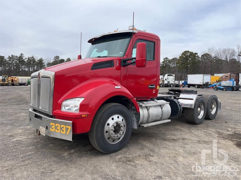 Kenworth T880 Motrici e Trattori Stradali