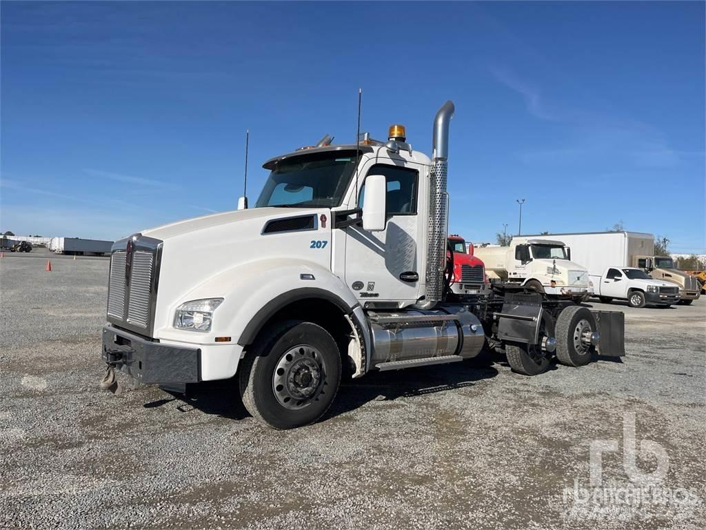 Kenworth T880 Motrici e Trattori Stradali