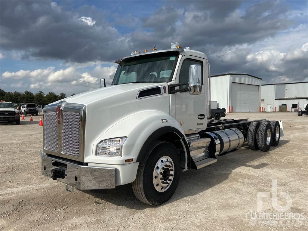 Kenworth T880 Autocabinati