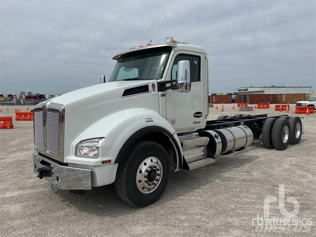 Kenworth T880 Autocabinati
