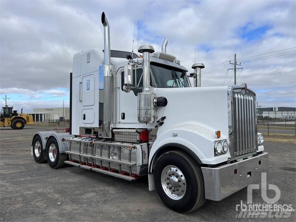 Kenworth T909 Motrici e Trattori Stradali