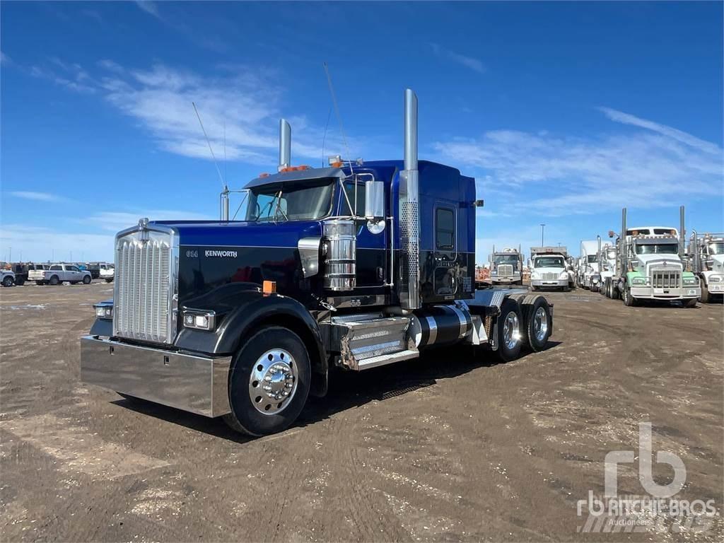 Kenworth W900 Motrici e Trattori Stradali