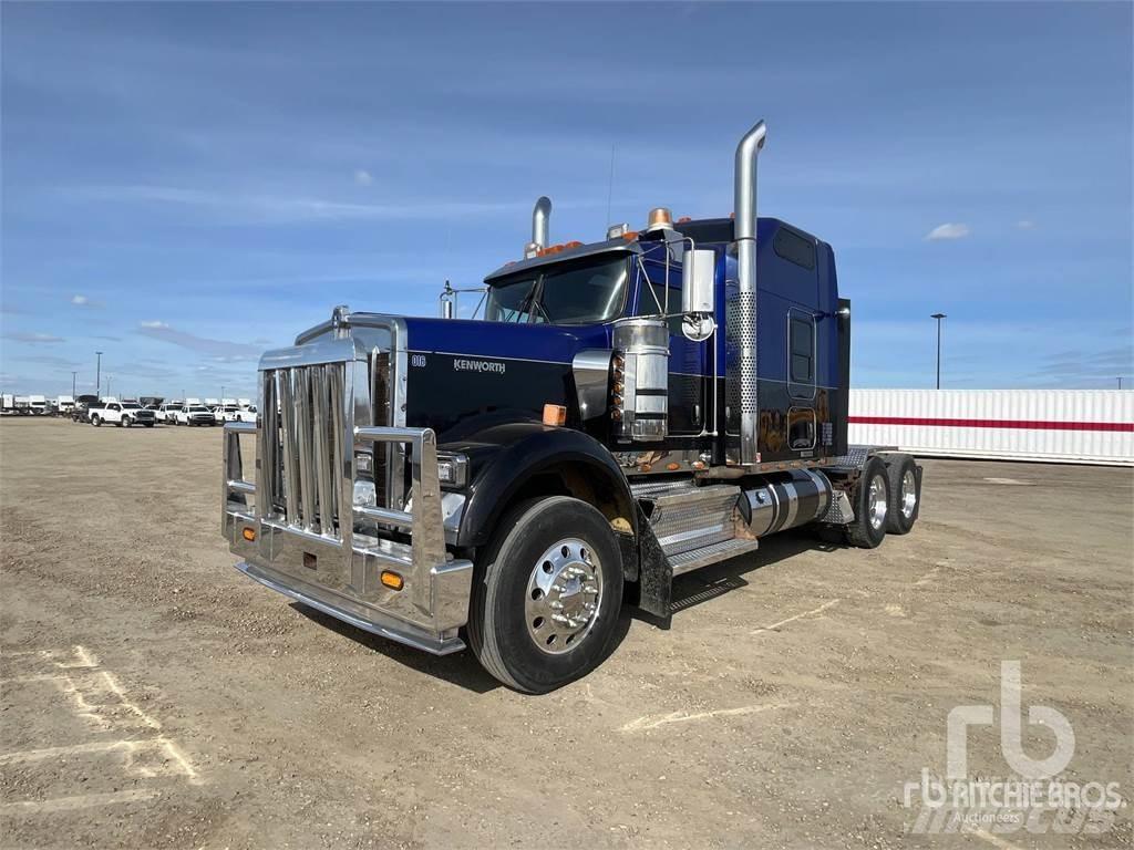 Kenworth W900 Motrici e Trattori Stradali