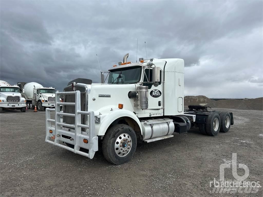 Kenworth W900 Motrici e Trattori Stradali