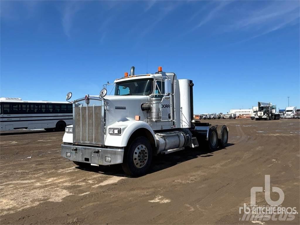 Kenworth W900 Motrici e Trattori Stradali