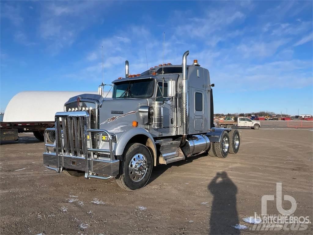 Kenworth W900 Motrici e Trattori Stradali