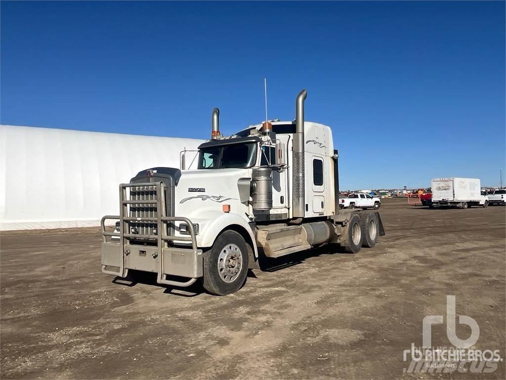 Kenworth W900 Motrici e Trattori Stradali