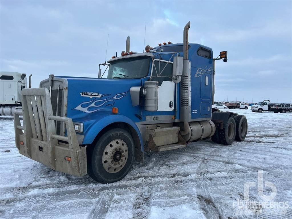 Kenworth W900 Motrici e Trattori Stradali