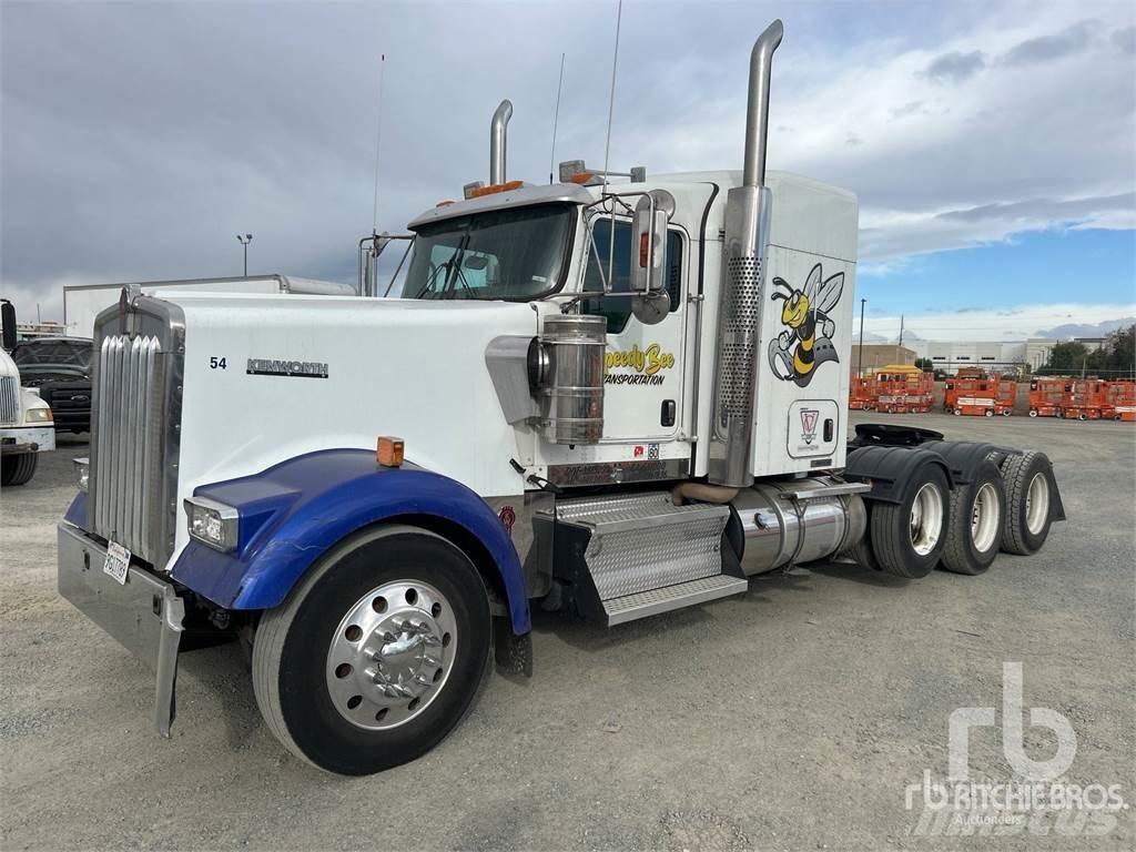 Kenworth W900 Motrici e Trattori Stradali