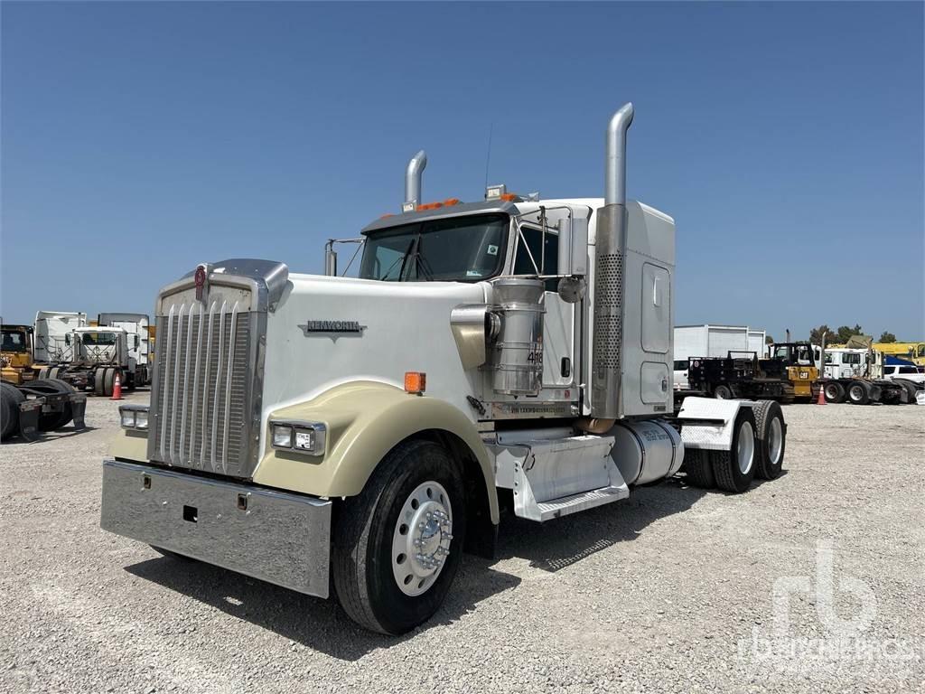 Kenworth W900 Motrici e Trattori Stradali