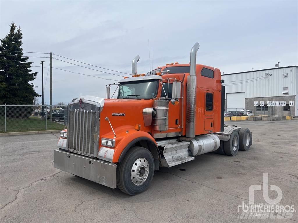 Kenworth W900 Motrici e Trattori Stradali