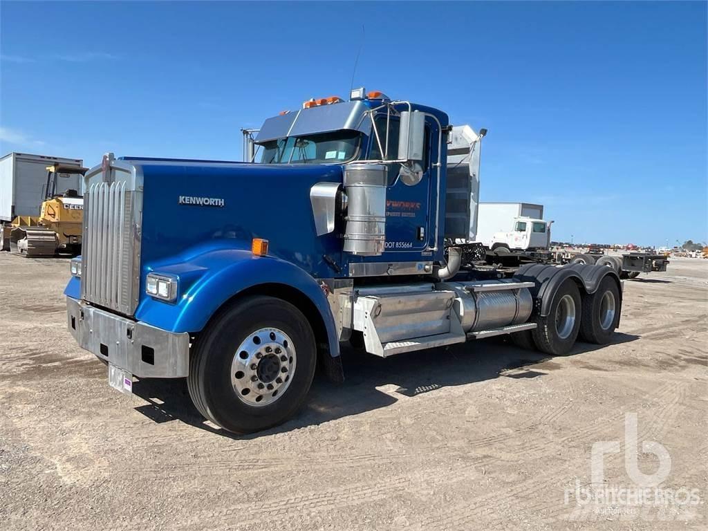 Kenworth W900 Motrici e Trattori Stradali