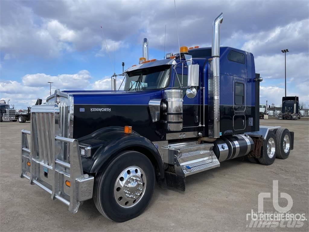 Kenworth W900B Motrici e Trattori Stradali