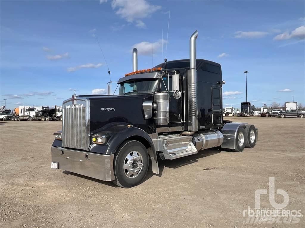 Kenworth W900L Motrici e Trattori Stradali