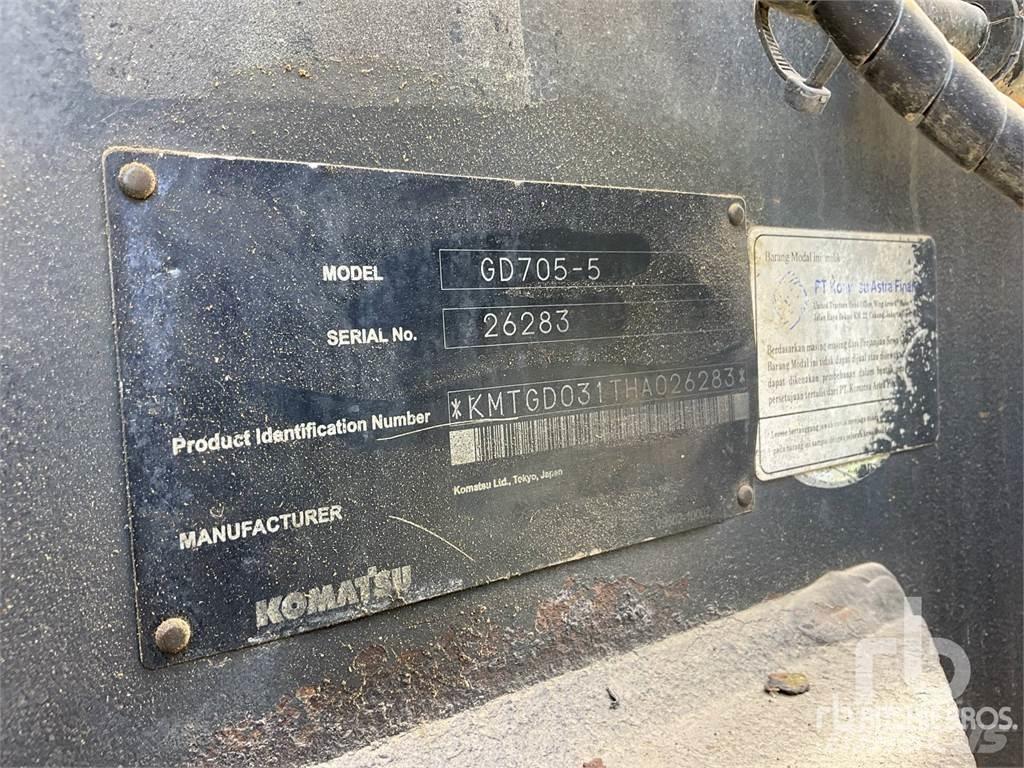 Komatsu GD705-5 Motorgraders