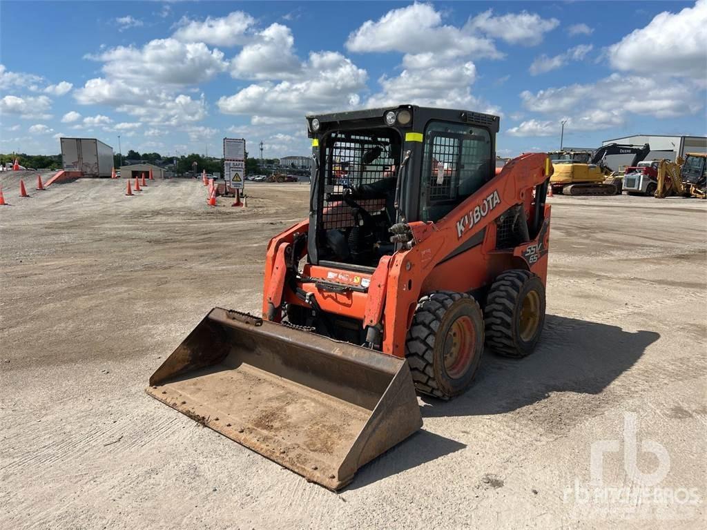 Kubota SSV65 Mini Pale Gommate