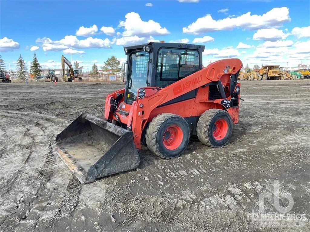 Kubota SSV75 Mini Pale Gommate