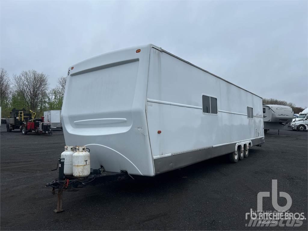  LUXUR 40SC Altri rimorchi