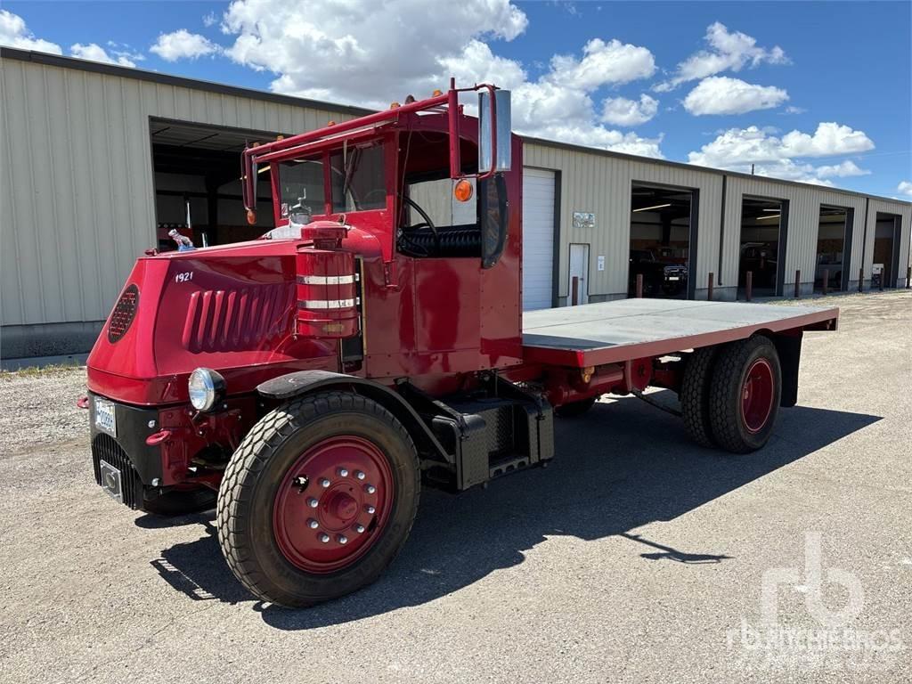 Mack AC Camion con sponde ribaltabili