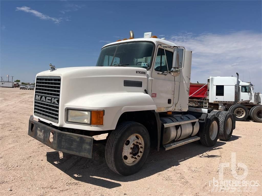 Mack CH613 Motrici e Trattori Stradali