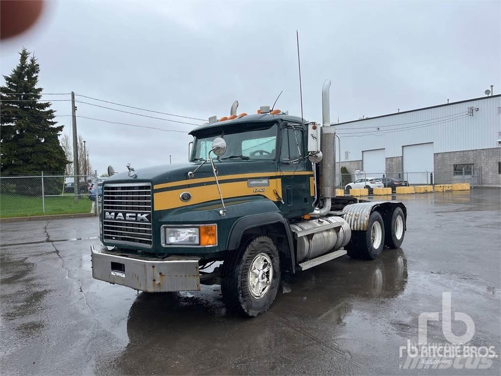 Mack CL713 Motrici e Trattori Stradali