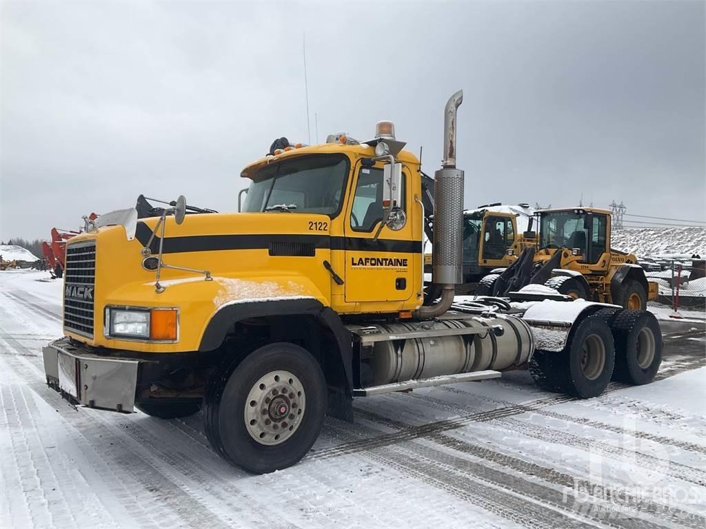 Mack CL733 Motrici e Trattori Stradali