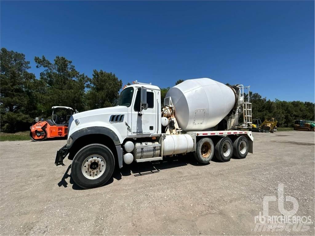 Mack CPT713 Betoniere