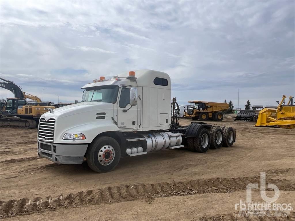 Mack CXU614 Motrici e Trattori Stradali