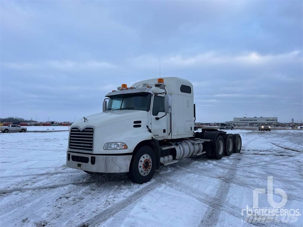 Mack CXU614 Motrici e Trattori Stradali