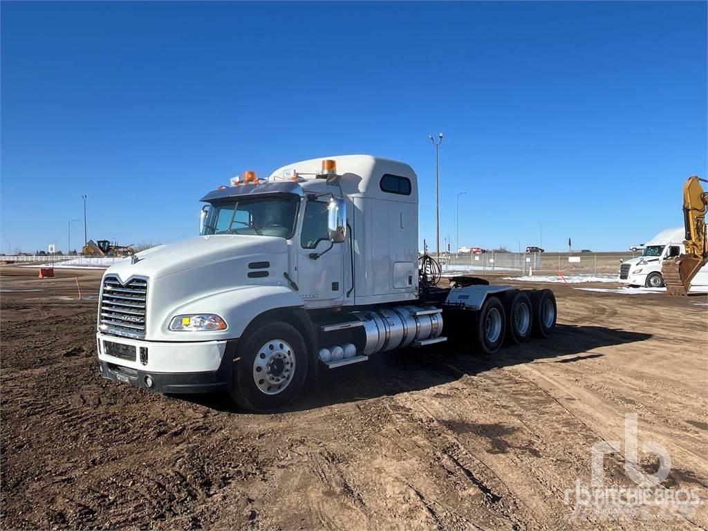 Mack CXU614 Motrici e Trattori Stradali