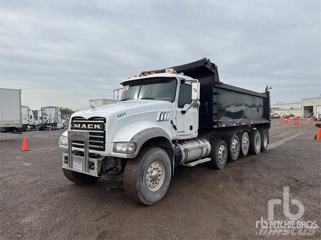 Mack GU713 Camion ribaltabili