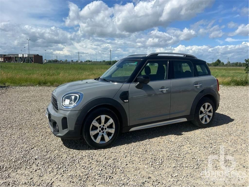 Mini COUNTRYMAN Auto