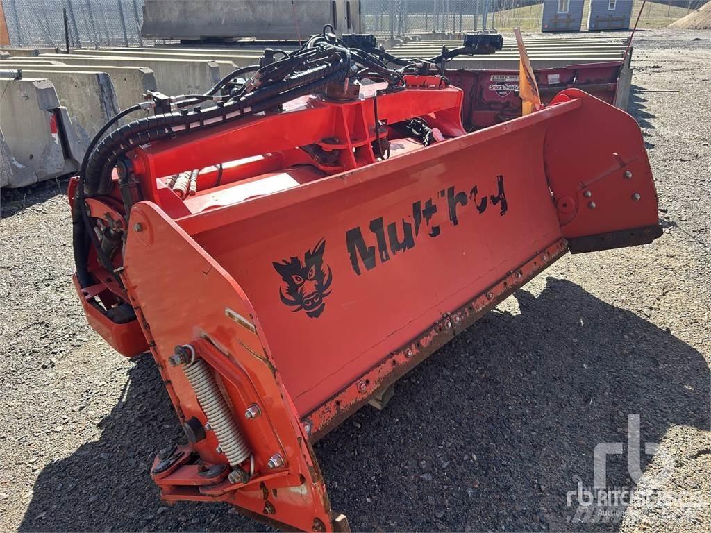 Multihog MPV200 Altri macchinari per strade e neve