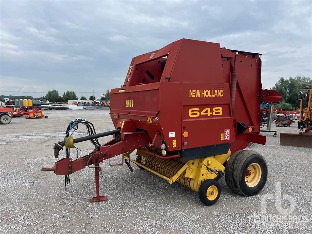 New Holland 644 Presse quadre