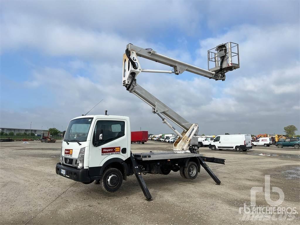 Nissan CABSTAR Piattaforme aeree su rimorchio