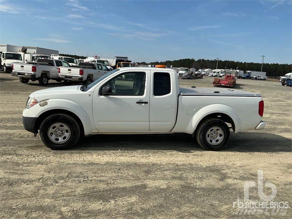 Nissan FRONTIER Pick up/Fiancata ribaltabile