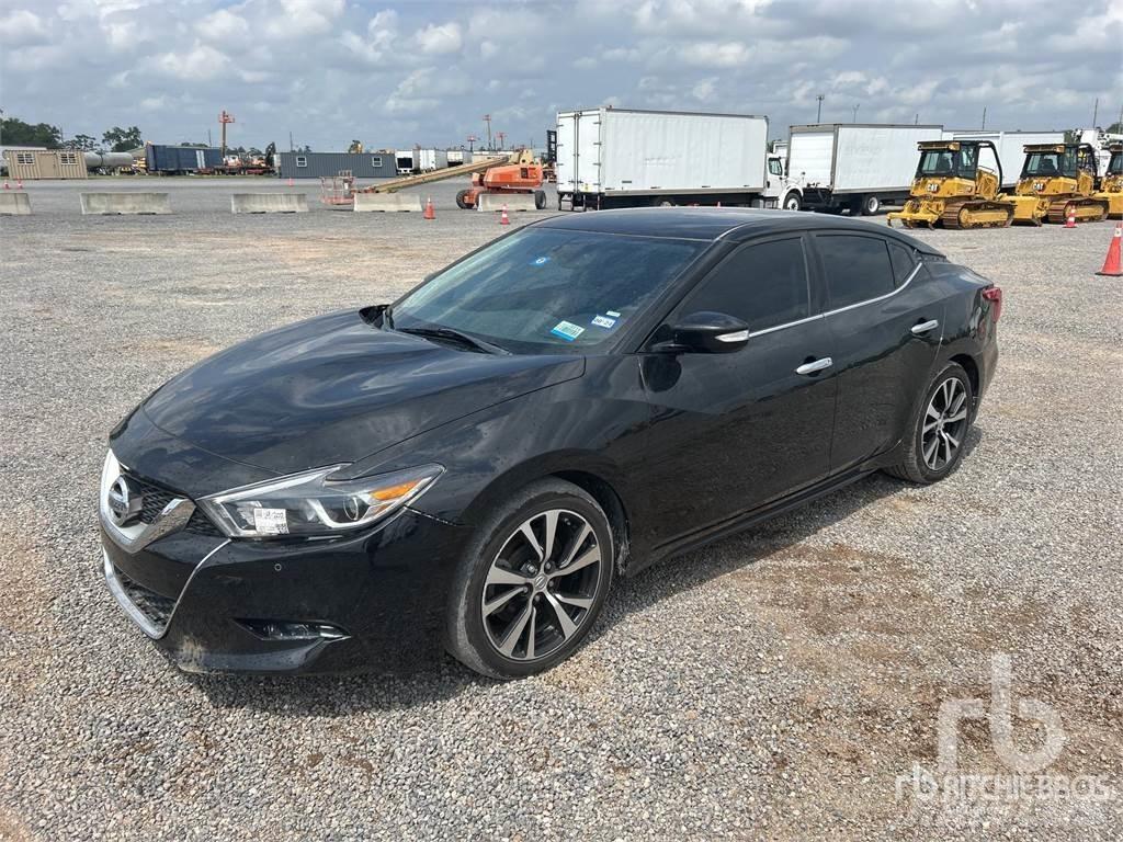 Nissan MAXIMA Auto