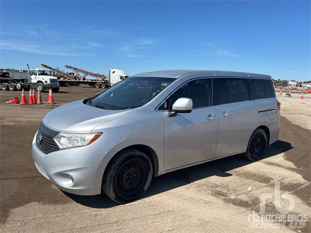 Nissan QUEST Furgone chiuso