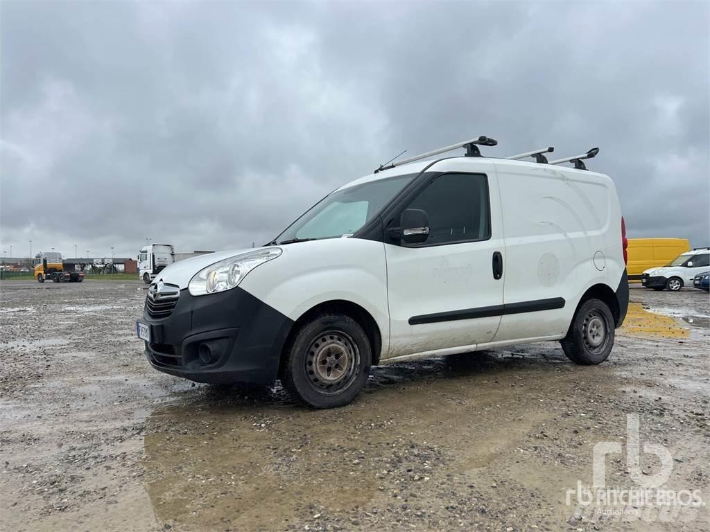 Opel COMBO Furgone chiuso