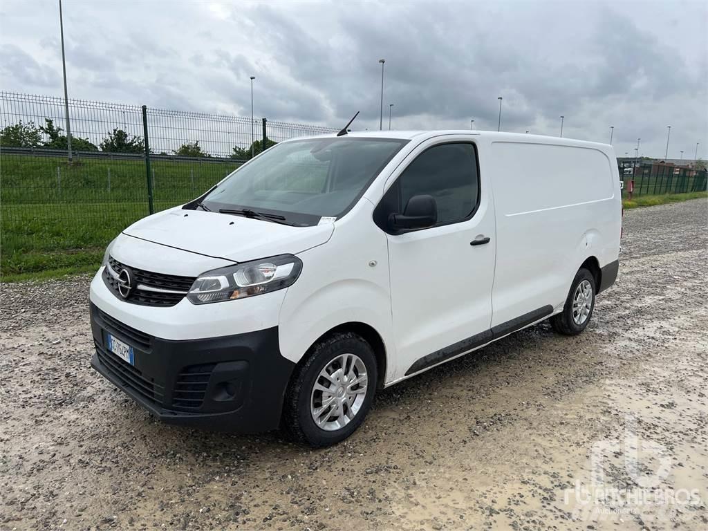 Opel VIVARO Furgone chiuso