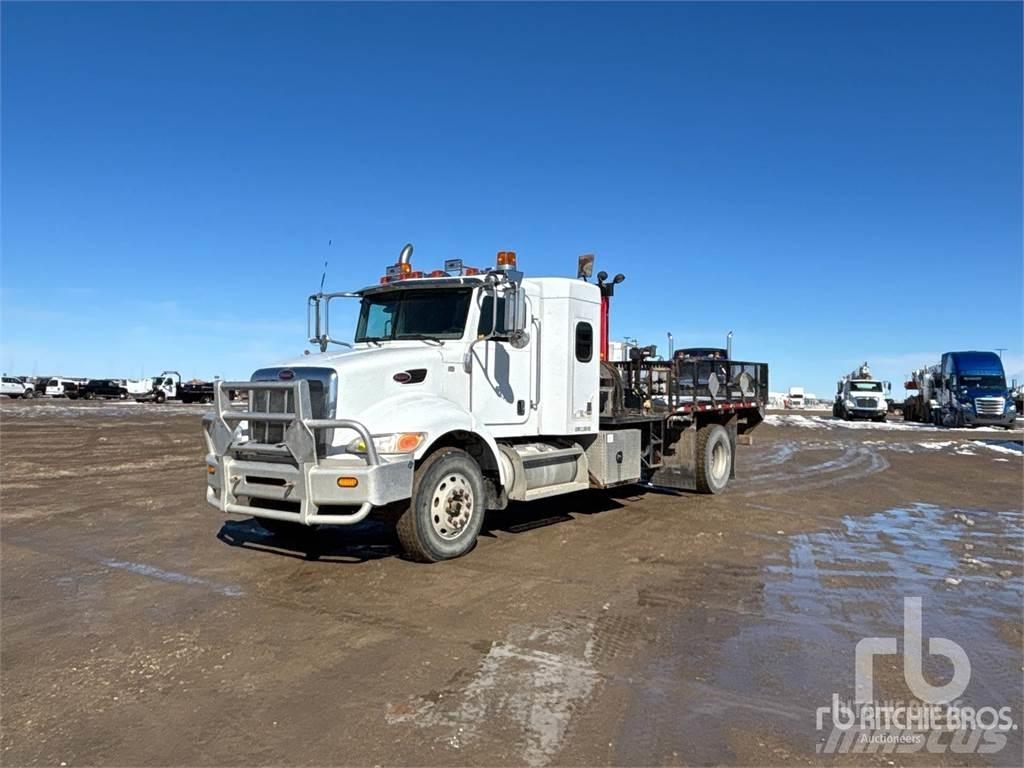 Peterbilt 335 Autogru