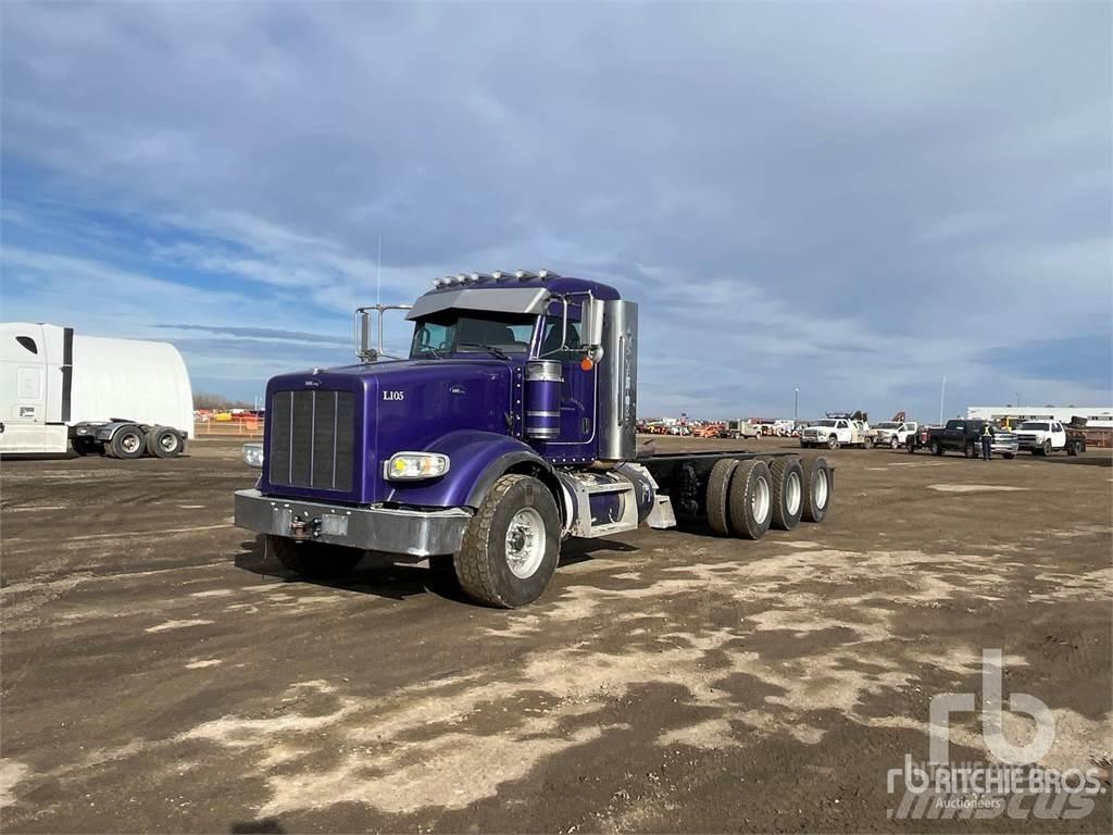 Peterbilt 367 Autocabinati