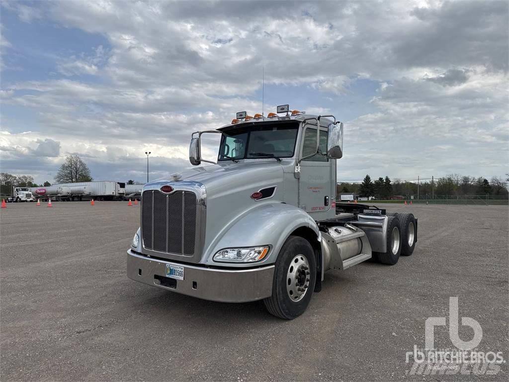 Peterbilt 384 Motrici e Trattori Stradali