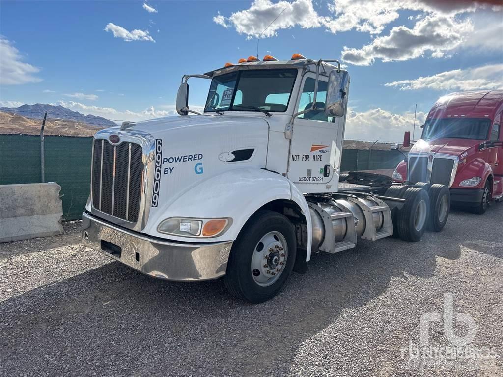 Peterbilt 384 Motrici e Trattori Stradali