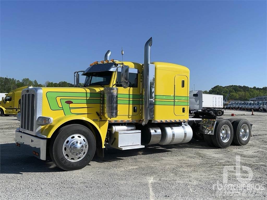 Peterbilt 388 Motrici e Trattori Stradali