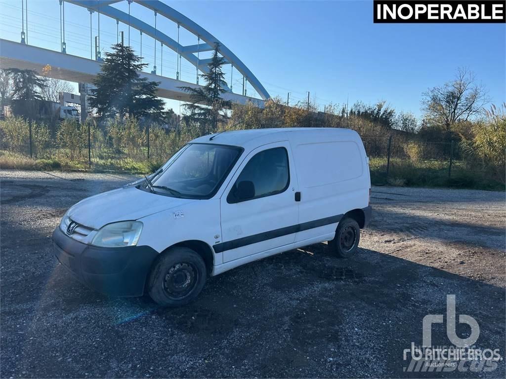 Peugeot PARTNER Camion a temperatura controllata