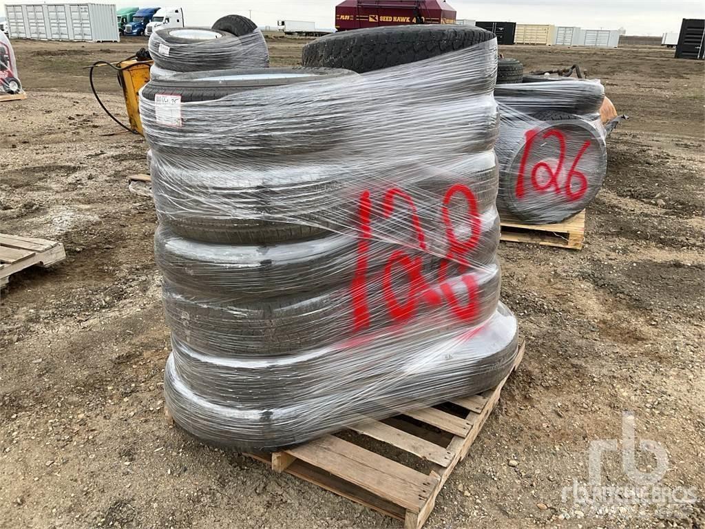  Quantity of (12) Pneumatici, ruote e cerchioni